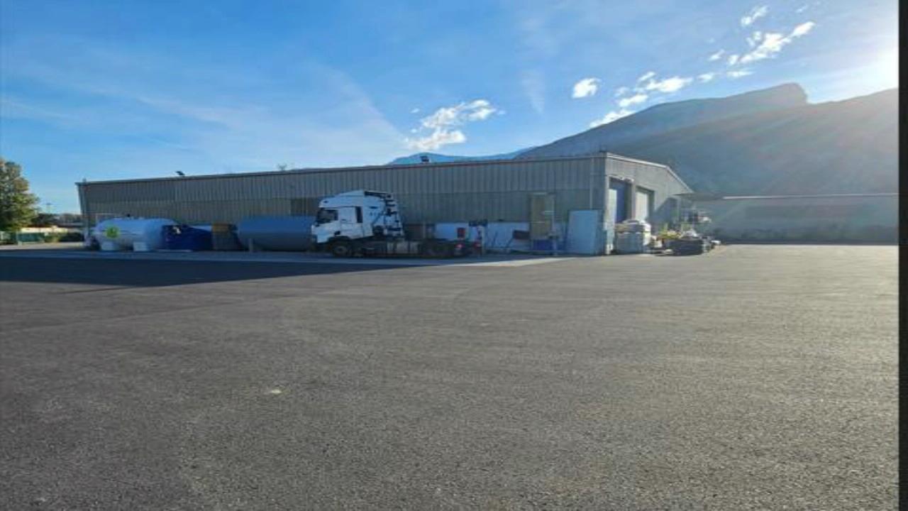 Local d'activité Voreppe 1000m² Location local d'activité Voreppe Isère OLACT2428462 1